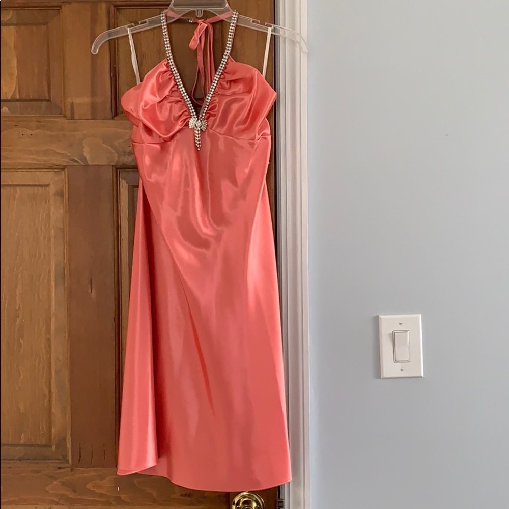 Short Coral formal dress